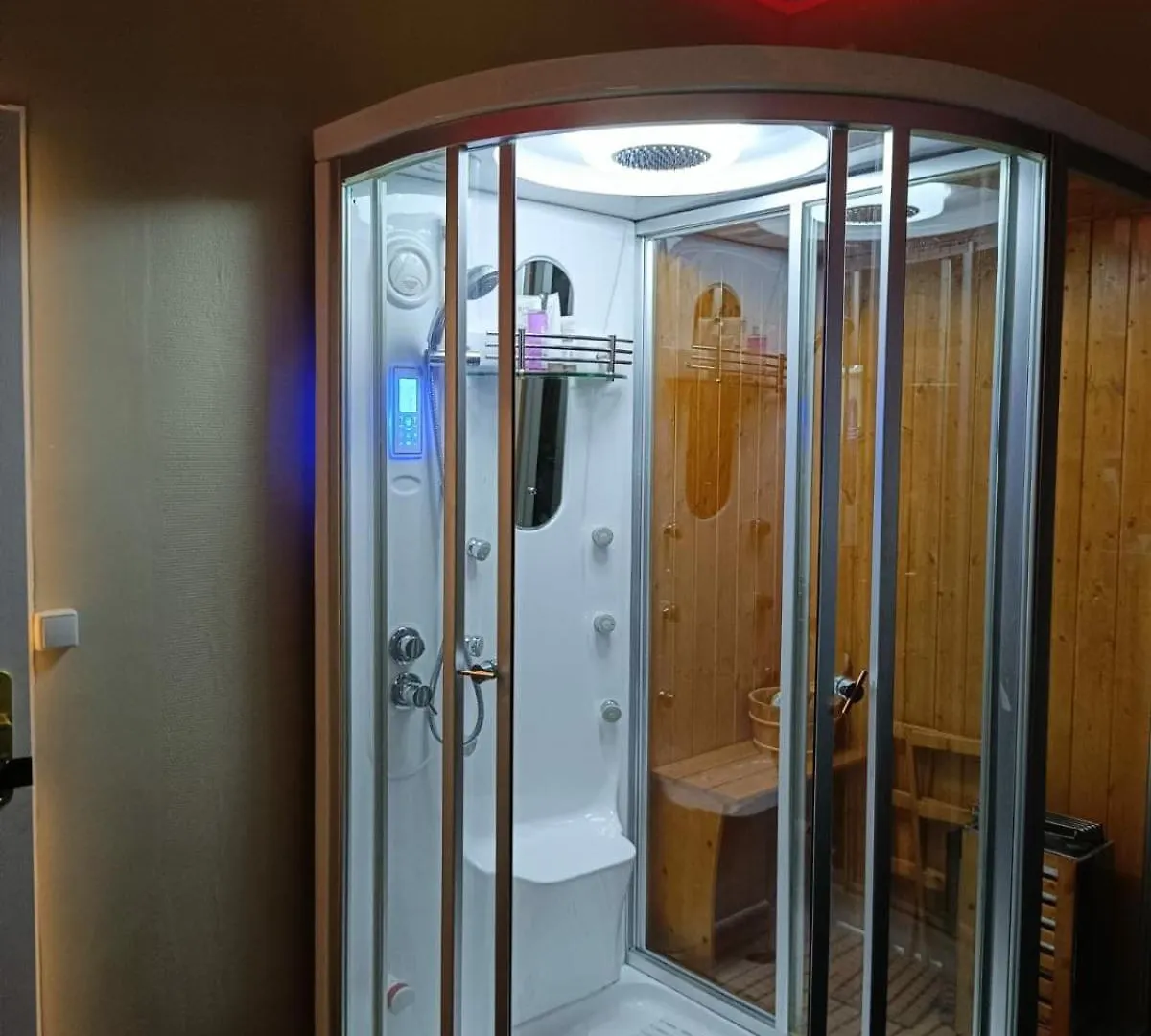 Studio Calme Avec Jacuzzi Acces Bus Direct Gare Villeurbanne Frankrig